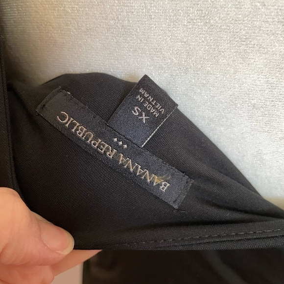 Black Banana Republic One Shoulder Tank Top - Picture 2 of 4